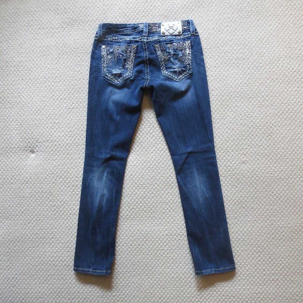 Miss Me Straight Jeans w/ Stretch Size 30 EUC